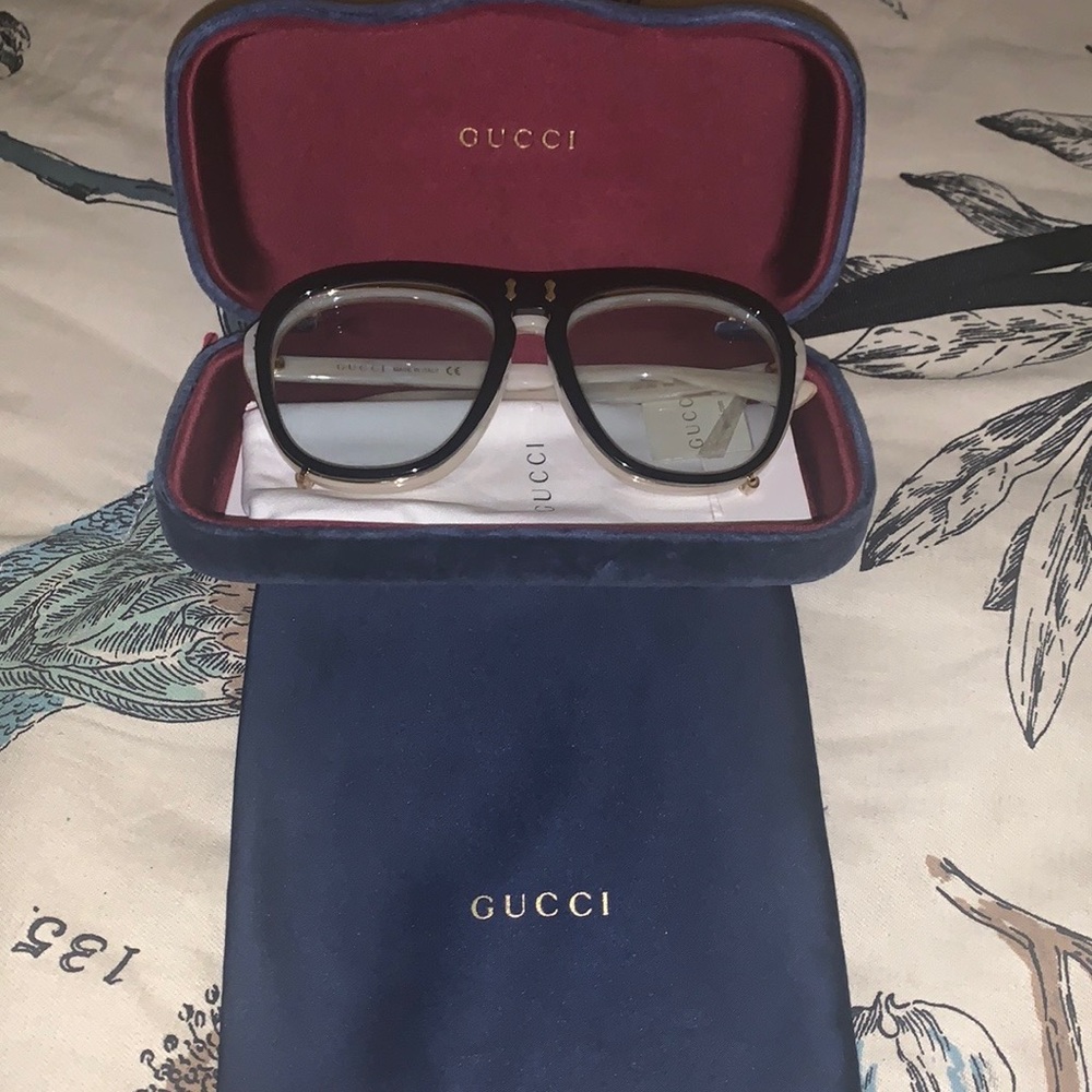 Gucci Havana/Aviator Flip sunglasses FAMILY WKND SALE✨ ENDS Mon @ 11:59p
